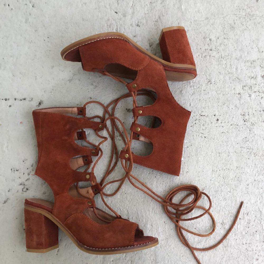 Free people by Jeffrey Campbell Gladiator style
